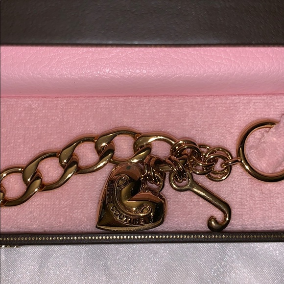 Juicy Couture charm bracelet - Picture 2 of 6